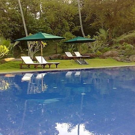 Brook Boutique Hotel Melsiripura Bagian luar foto
